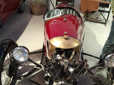 Morgan Motor Company-大莫尔文必去景点