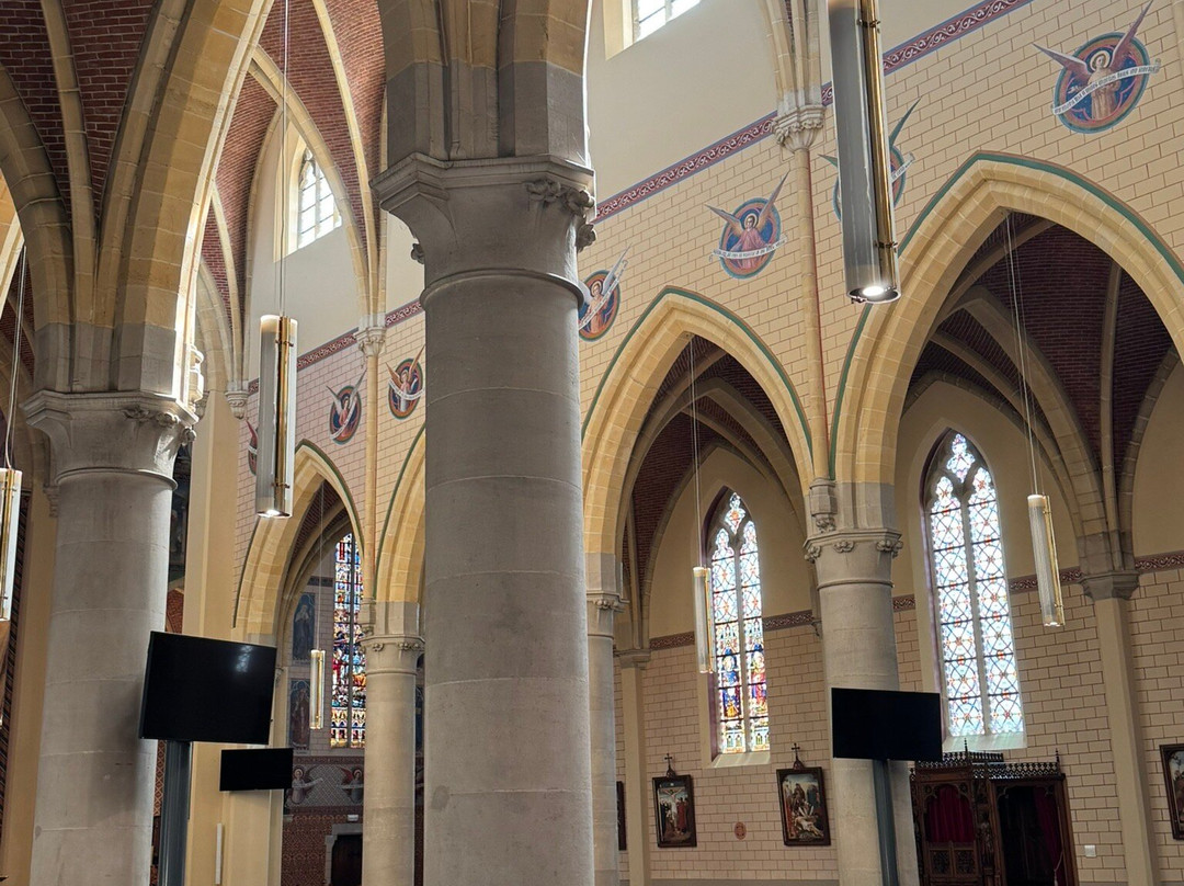 Sint-Pietersbandenkerk-洛默尔必去景点