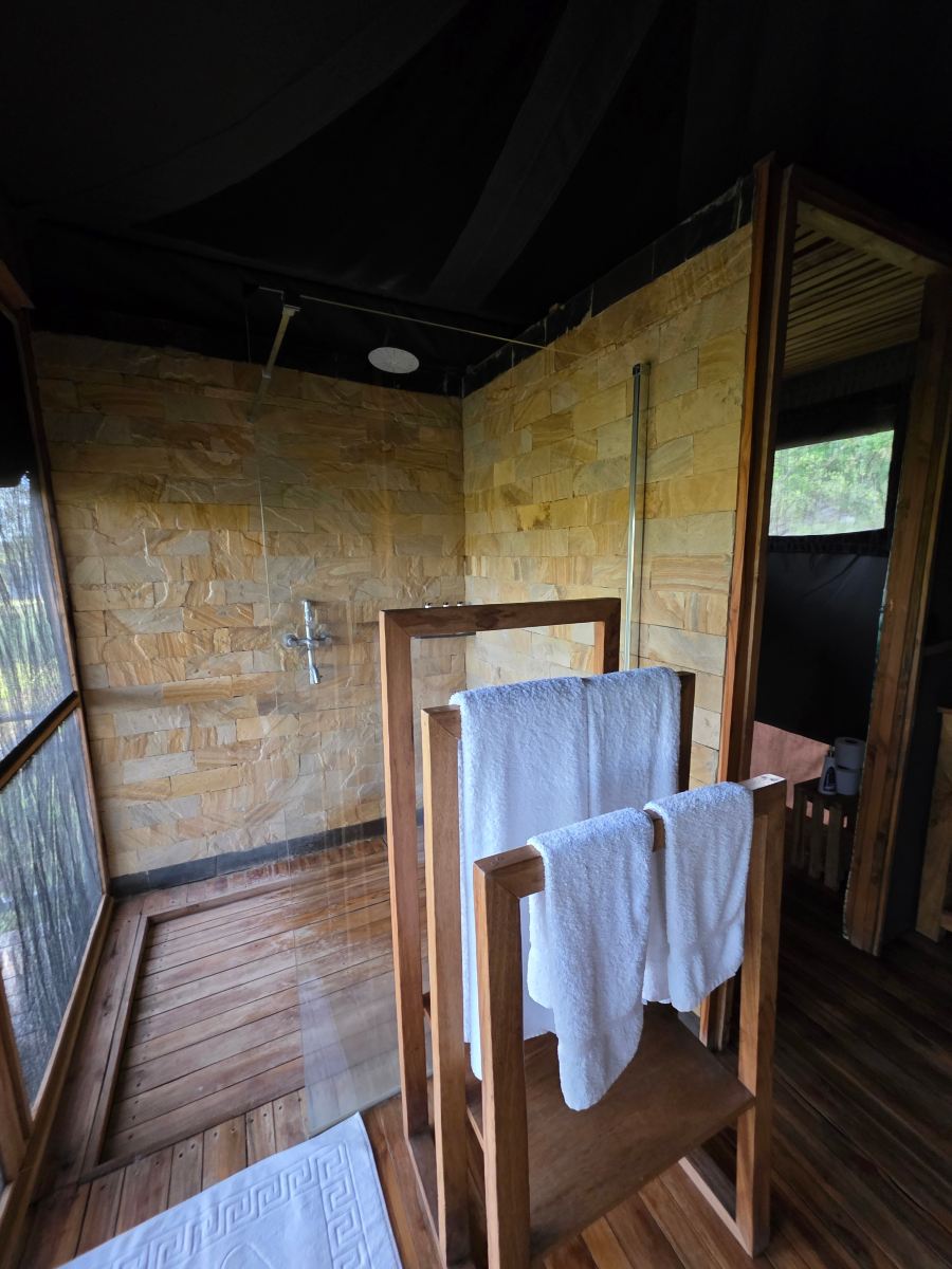 Serenity Camp-浴室