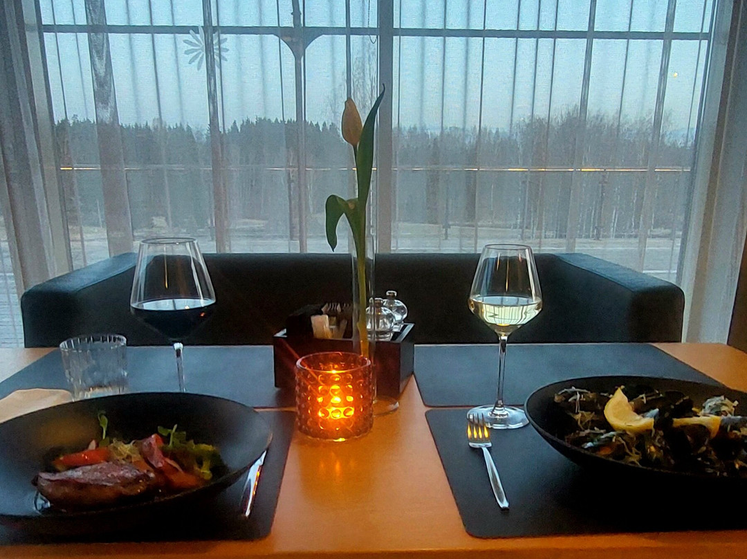 艾则瑞温泉酒店主图