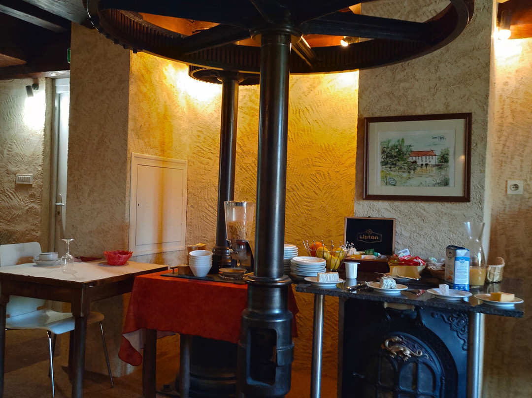 木林德布尔城堡酒店主图