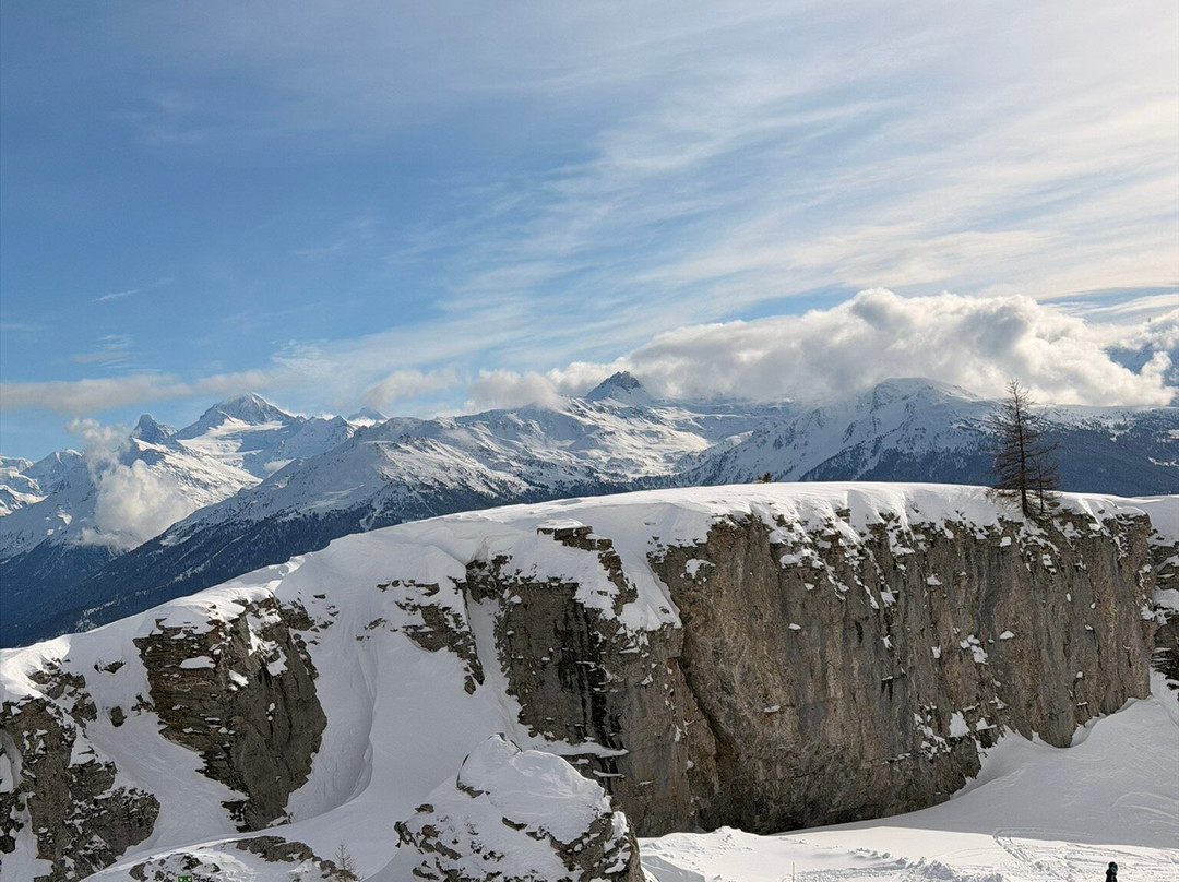 克莱恩大使酒店主图