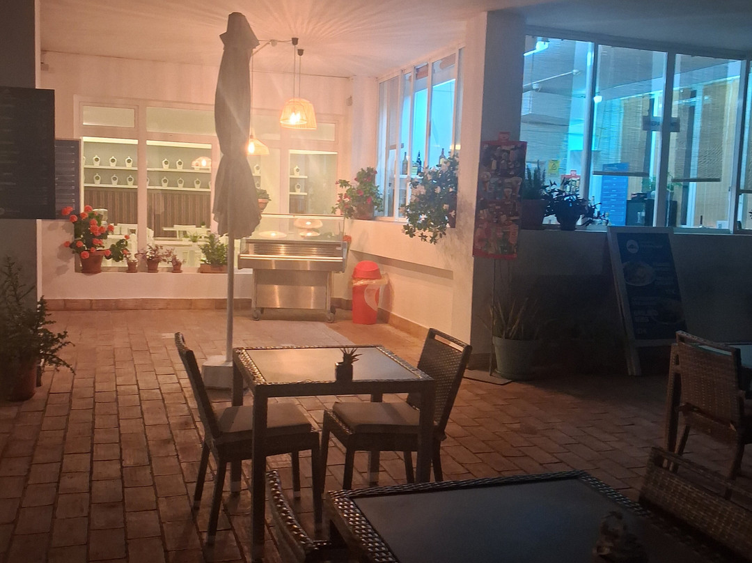 普赖尼亚俱乐部酒店主图