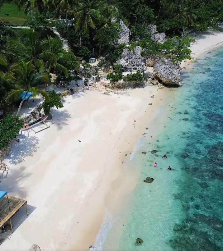 BuLahan Beach Resort Couple Room