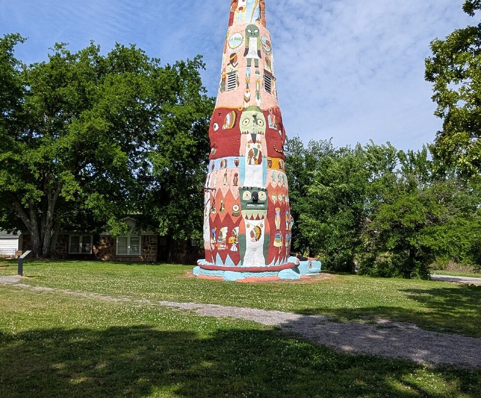 Ed Galloway's Totem Pole Park-Chelsea必去景点
