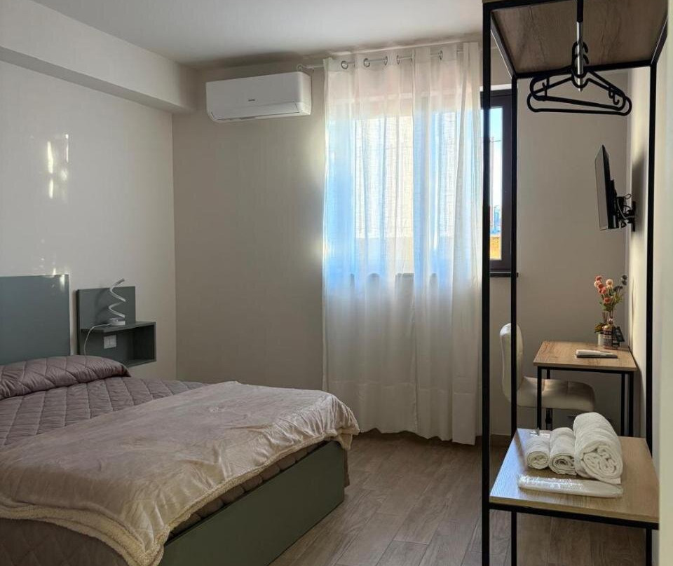 Capizzi Rooms