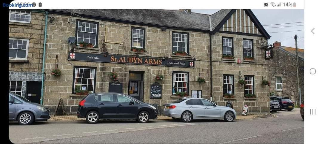 St Aubyn Arms Hotel