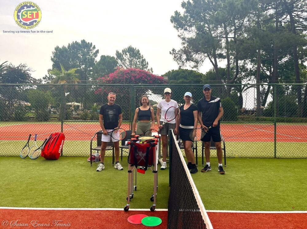 Susan Evans Tennis-Olhos de Agua必去景点