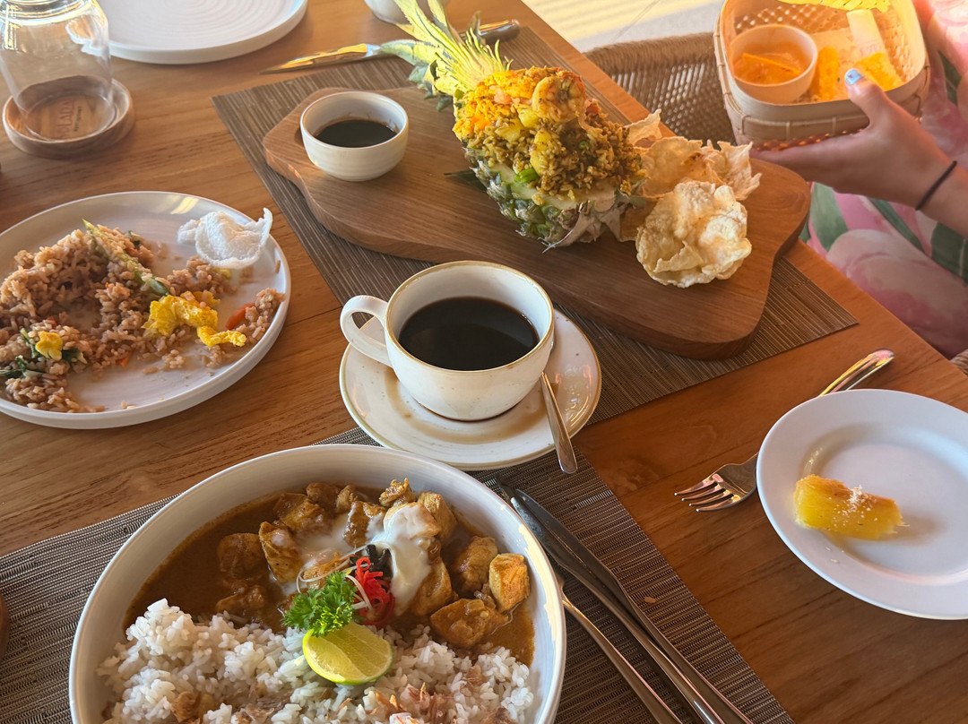 Solara Restaurant Nusa Penida