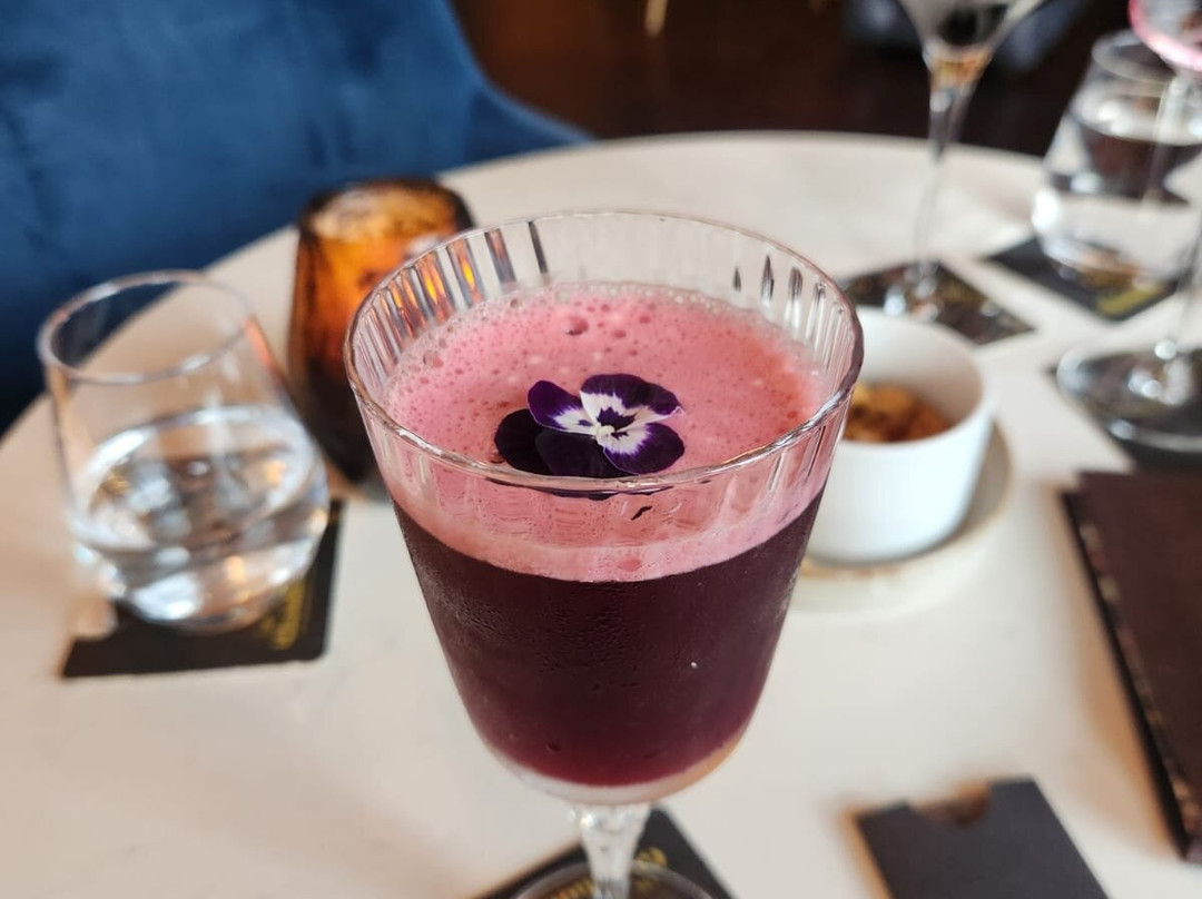 蒙坦诺提酒店主图