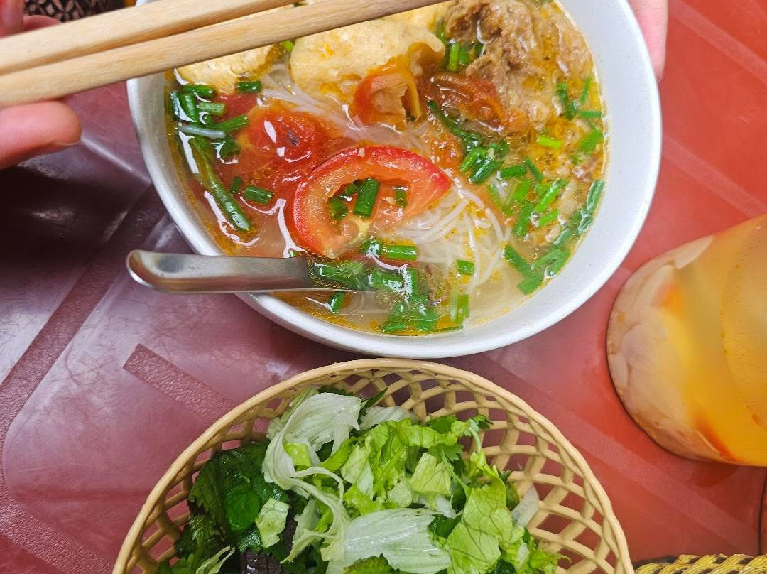 Chef Duyen's Home Cooking Classes & Tours-Ba Dinh必去景点