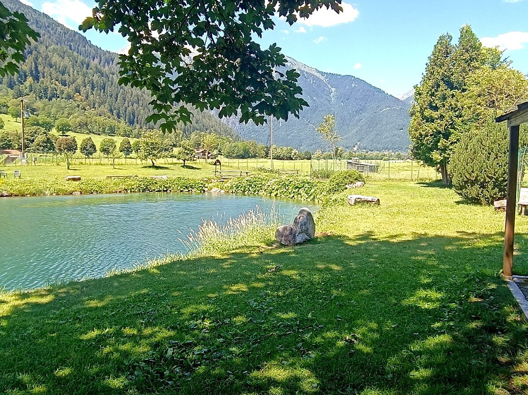 Enchanter Lake-Caderzone Terme必去景点