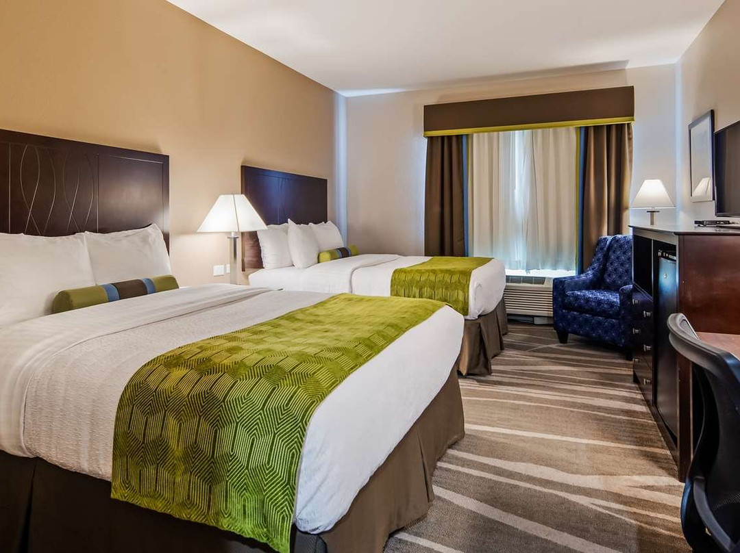 Tatum酒店住宿-Best Western Plus Denver City Hotel & Suites