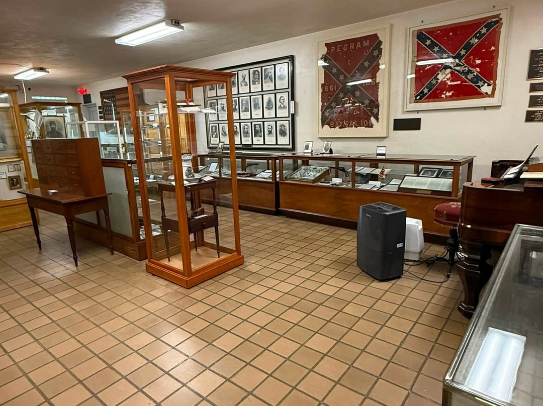 Warren Rifles Confederate Museum-弗兰特罗亚尔必去景点
