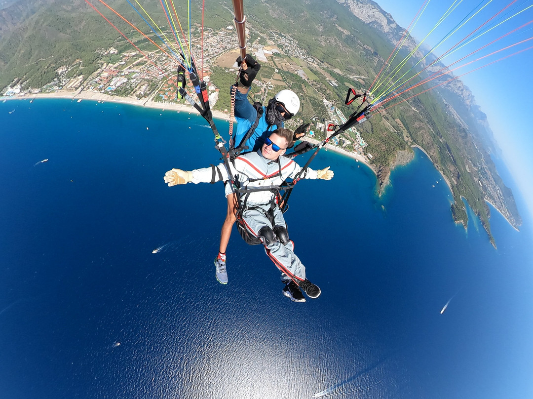 Escape Tahtali Tandem Paragliding Antalya-Tekirova必去景点