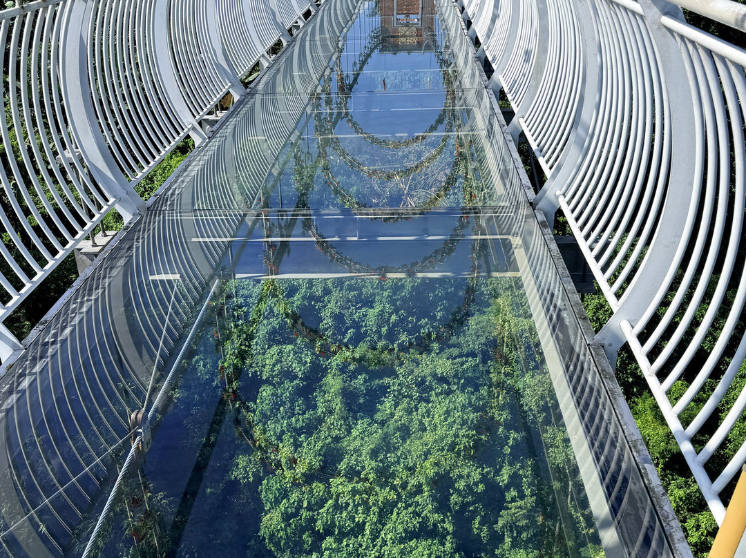 Glass Bridge Bali-Kemenuh必去景点