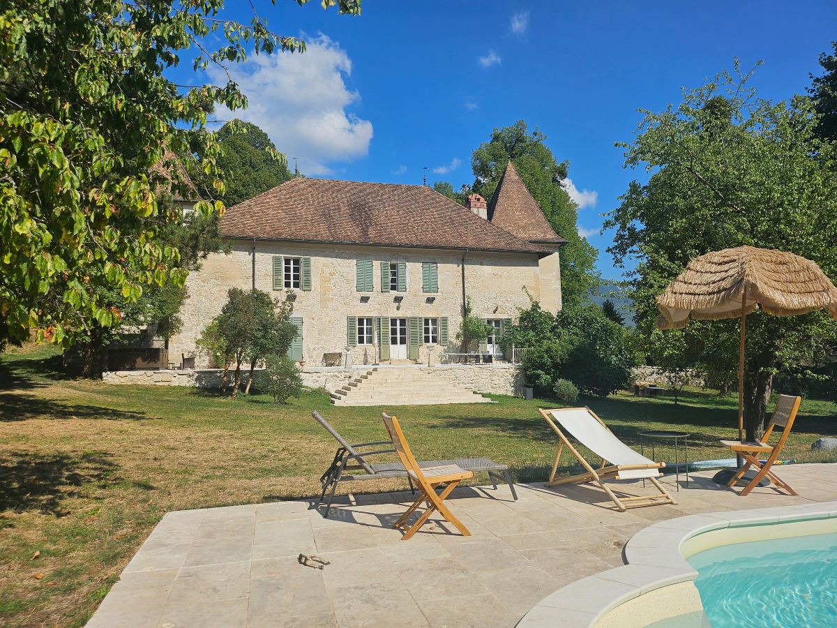 Domaine du Très-Haut-旅行者