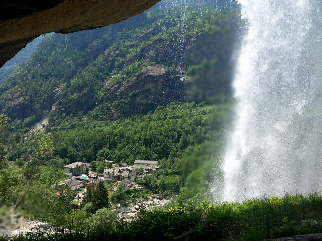 Cascata Di Noasca-Noasca必去景点