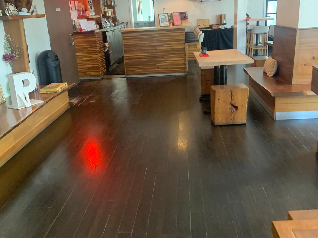 简易别墅酒店主图