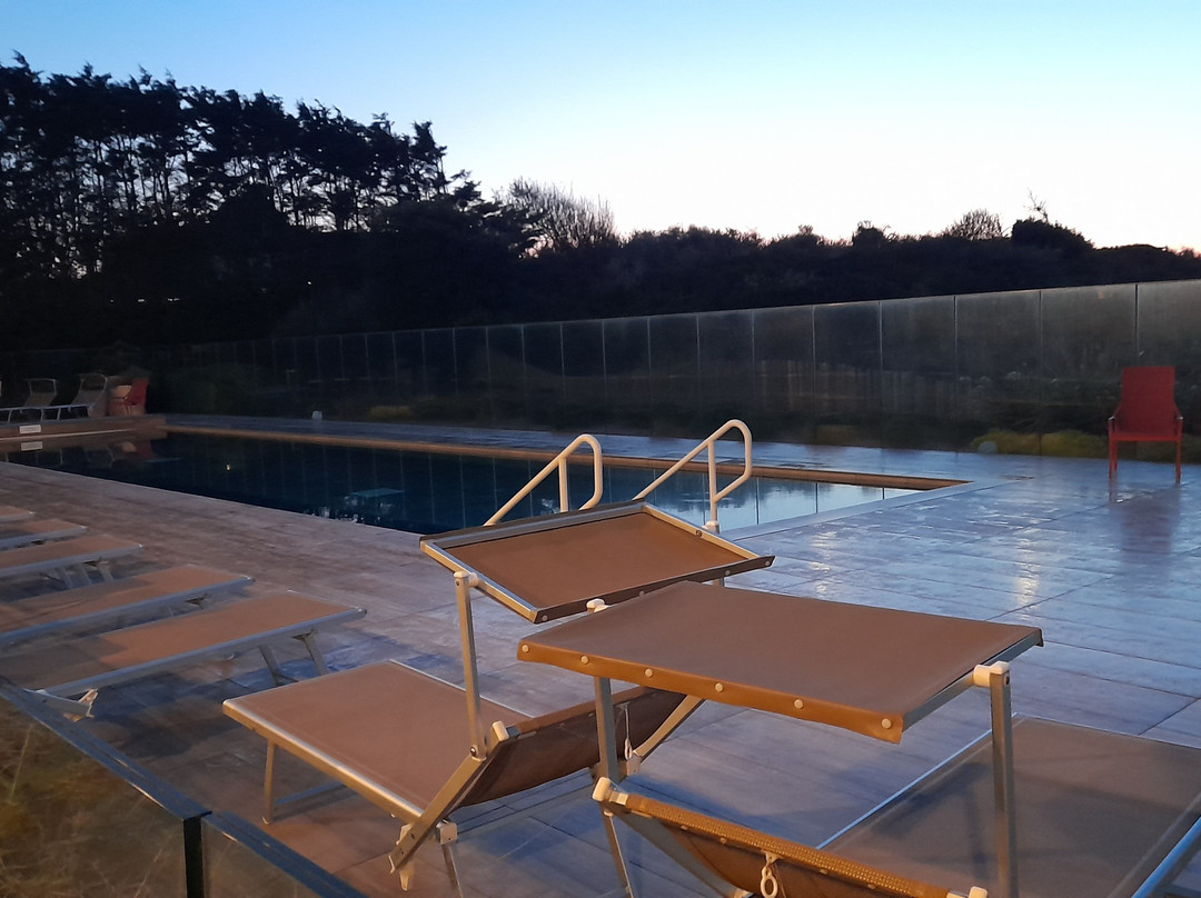 卡布格塔拉苏尔 Spa 酒店主图