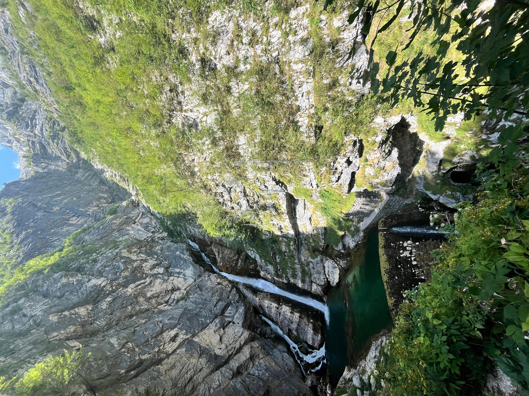 Waterfall Savica-Ukanc必去景点