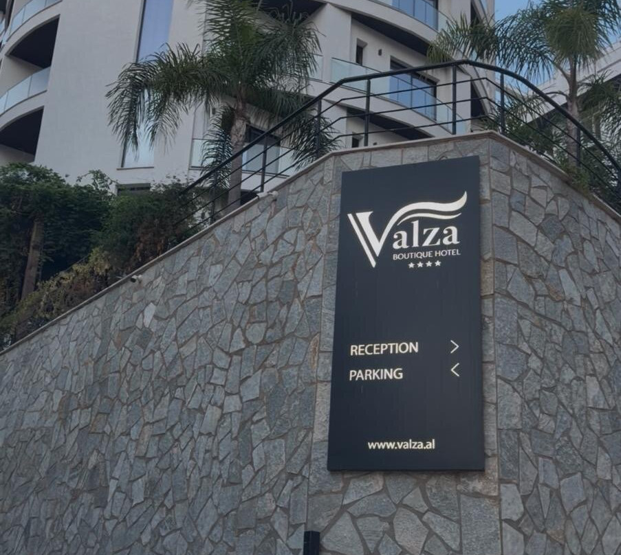 瓦尔扎精品酒店主图