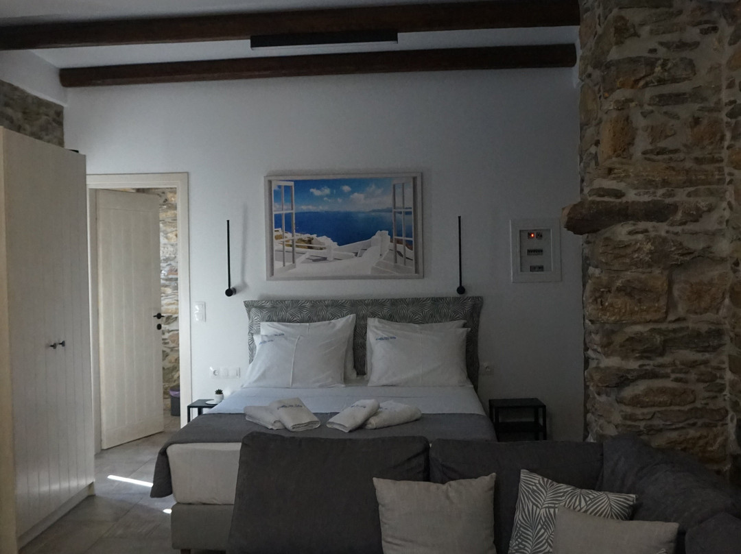 Karystos Chora Suites