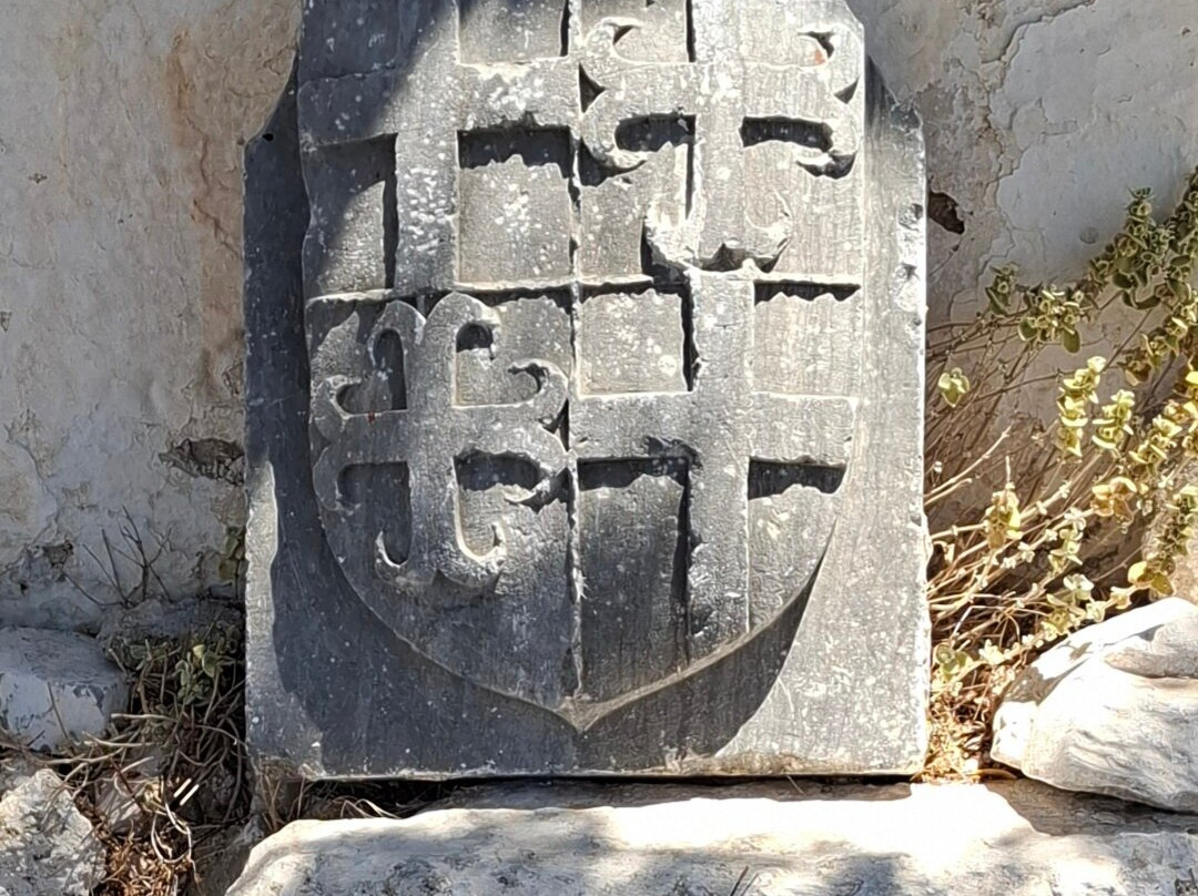 Agios Paraskevi-Antimachia必去景点