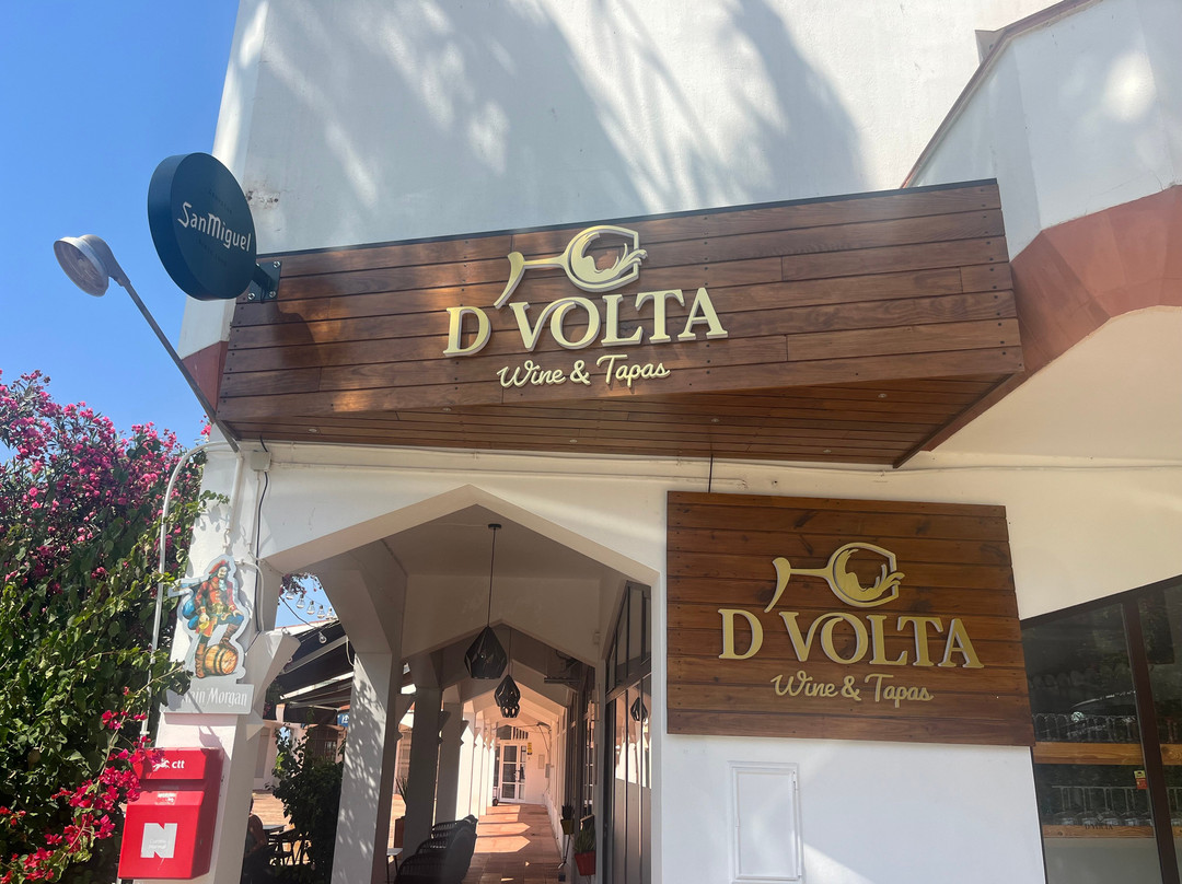D'volta Vinhos & Tapas