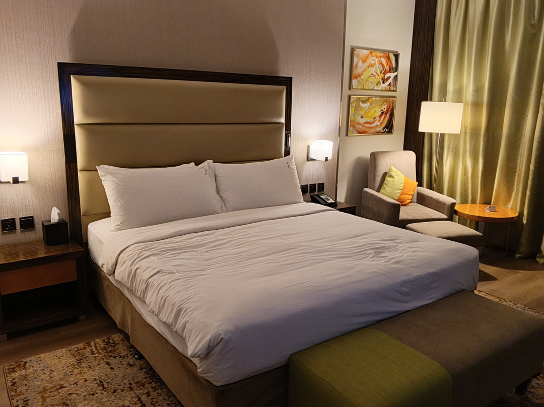 Holiday Inn 吉达，机场警区主图