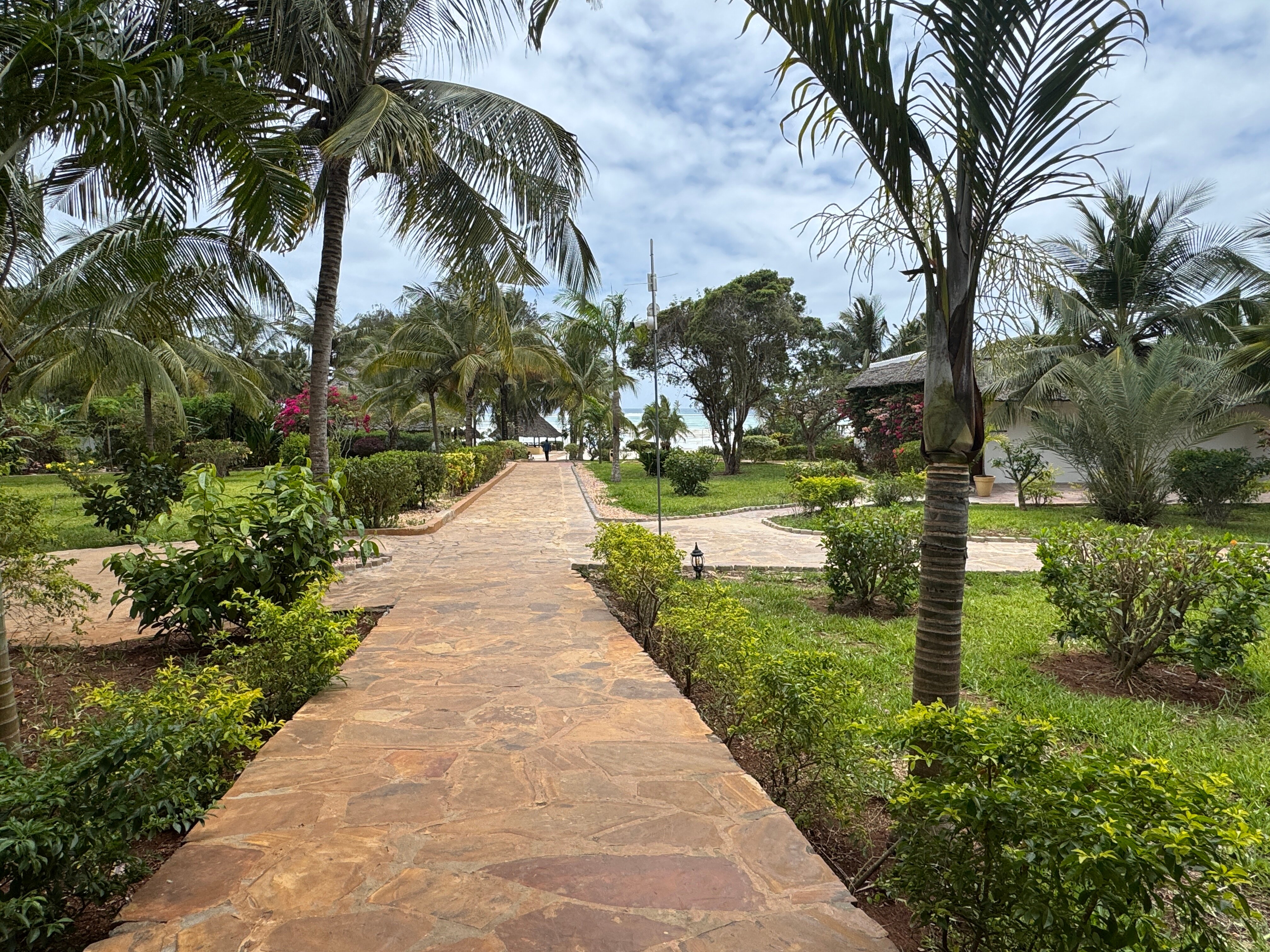 坦桑尼亚沙滩度假村-旅行者