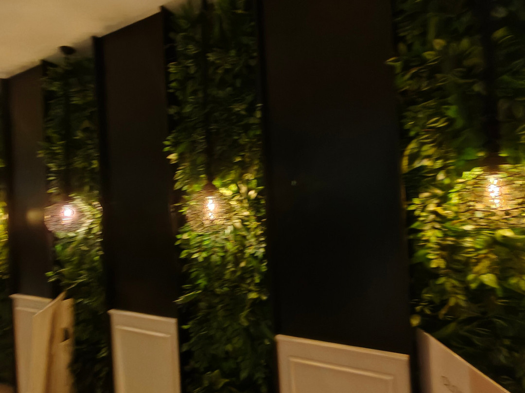 科尔温泉度假酒店主图