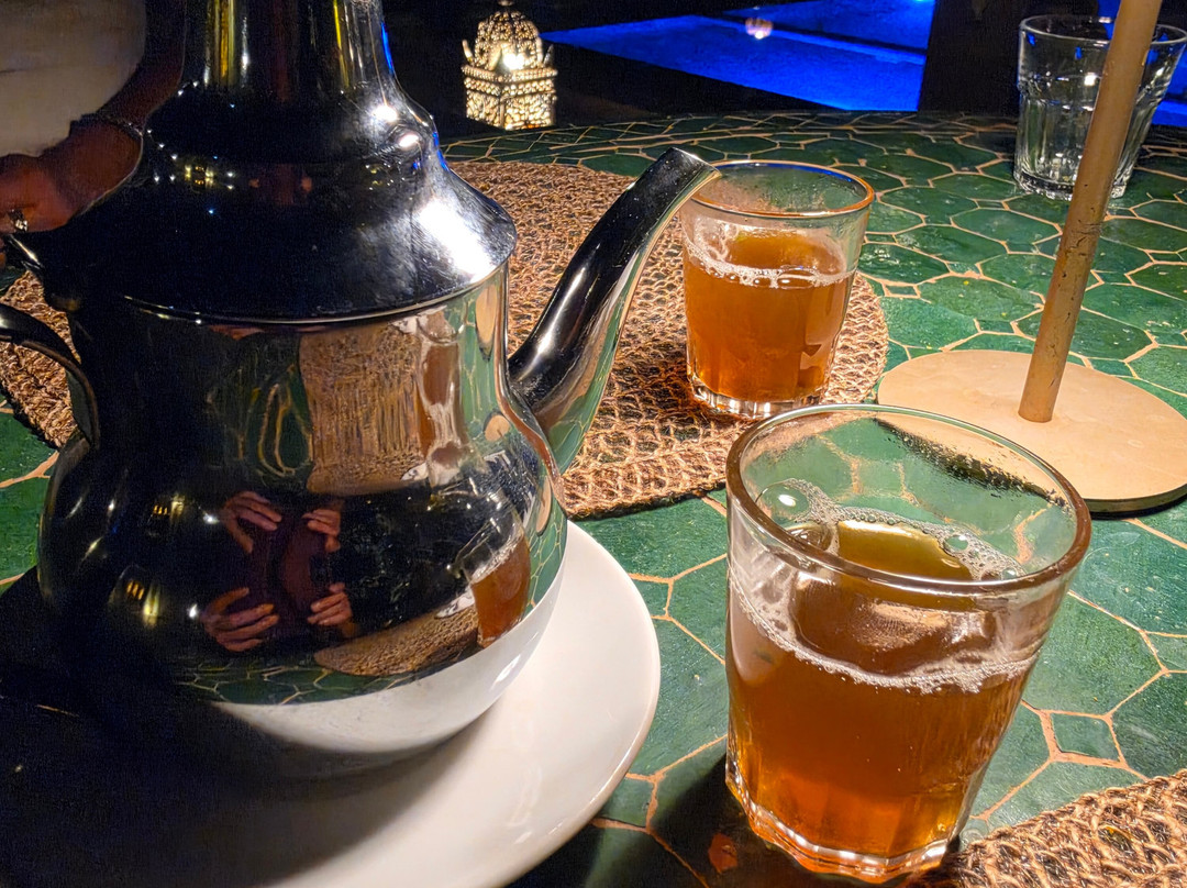 斯拜宫酒店主图