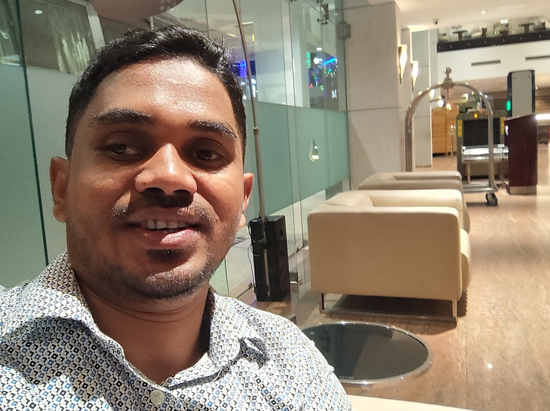 考克斯巴扎尔长滩酒店主图