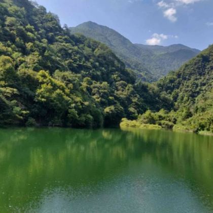 杭州青山湖+天目山景区+浙西大峡谷3日2晚私家团