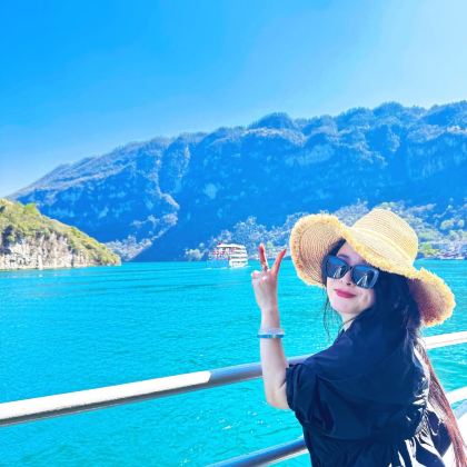 宜昌三峡人家+两坝一峡2日1晚跟团游