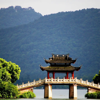 上海+苏州+杭州+乌镇5日4晚跟团游