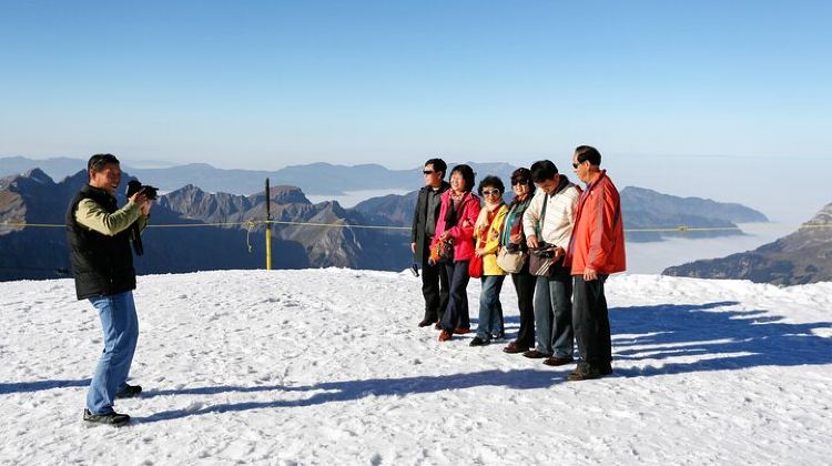 2-Day Alps Tour from Zurich: Mt Pilatus and Mt Titlis
