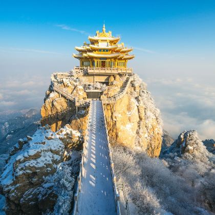郑州+万仙山景区+洛邑古城+少林寺+龙门石窟+老君山景区+黄河三峡6日5晚跟团游