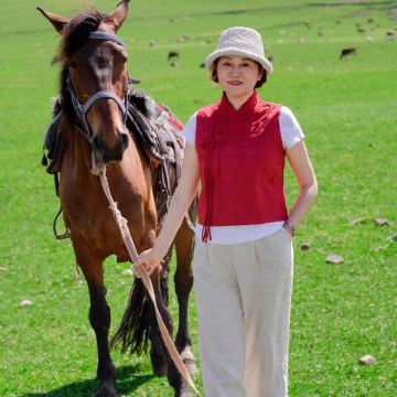 哈尔滨+齐齐哈尔+呼伦贝尔大草原+漠河+黑河+五大连池风景区+伊春11日10晚跟团游
