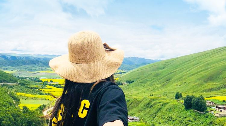 <5天>【新都桥+稻城亚丁+四姑娘山景区】·3晚有氧房+A线12人团保姆车+B线8人团保姆车+CD线6人团航空座椅+可选全程制氧+3瓶氧气