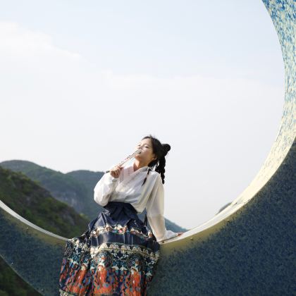 广西南宁+大石围天坑群+罗妹莲花洞+布柳河4日3晚自由行