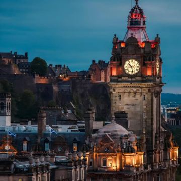 英国爱丁堡+阿伯丁+因弗内斯+曼彻斯特+巴斯13日12晚拼小团