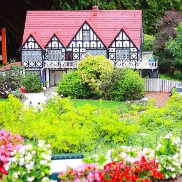 堪培拉+科金顿绿色花园+伯利·格里芬湖7日6晚拼小团