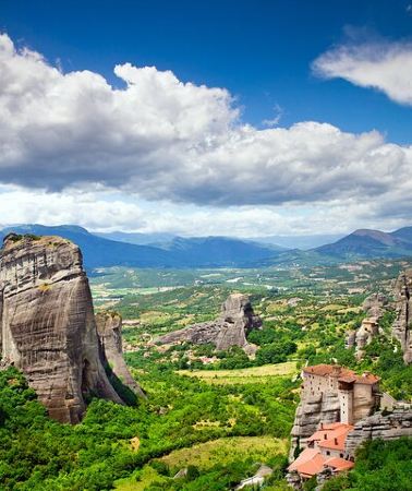2D1N • 2-Day Delphi and Meteora Tour from Athens