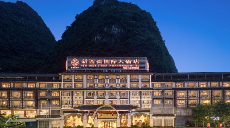 4D3N · Group Tours · 'Included all tips' Guilin + Yangshuo + Longji Rice Terraces: Where Karst Peaks Meet Terraced Dreams