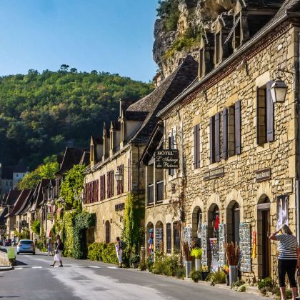 奥地利+捷克+匈牙利13日跟团游