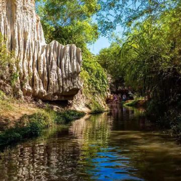 越南胡志明市+美奈+芽庄5日4晚私家团