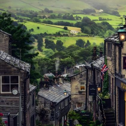 英国伦敦+切斯特+林肯+纳尔斯伯勒+康威+兰迪德诺11日10晚私家团