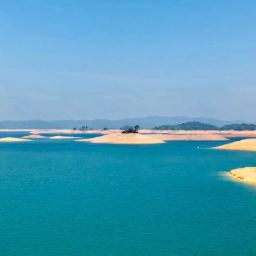 河源万绿湖风景区+河源市博物馆-龟峰塔+苏家围·东江画廊旅游景区+河源客天下国际旅游度假区2日1晚私家团